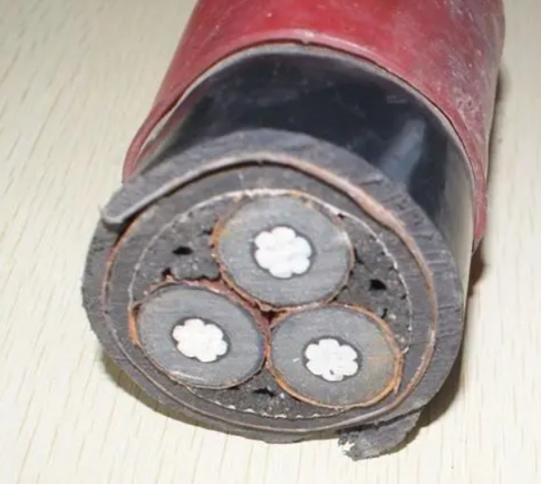 電線電纜應(yīng)用廣泛,具體有什么區(qū)別?.jpg 電線電纜應(yīng)用廣泛,具體有什么區(qū)別?.jpg